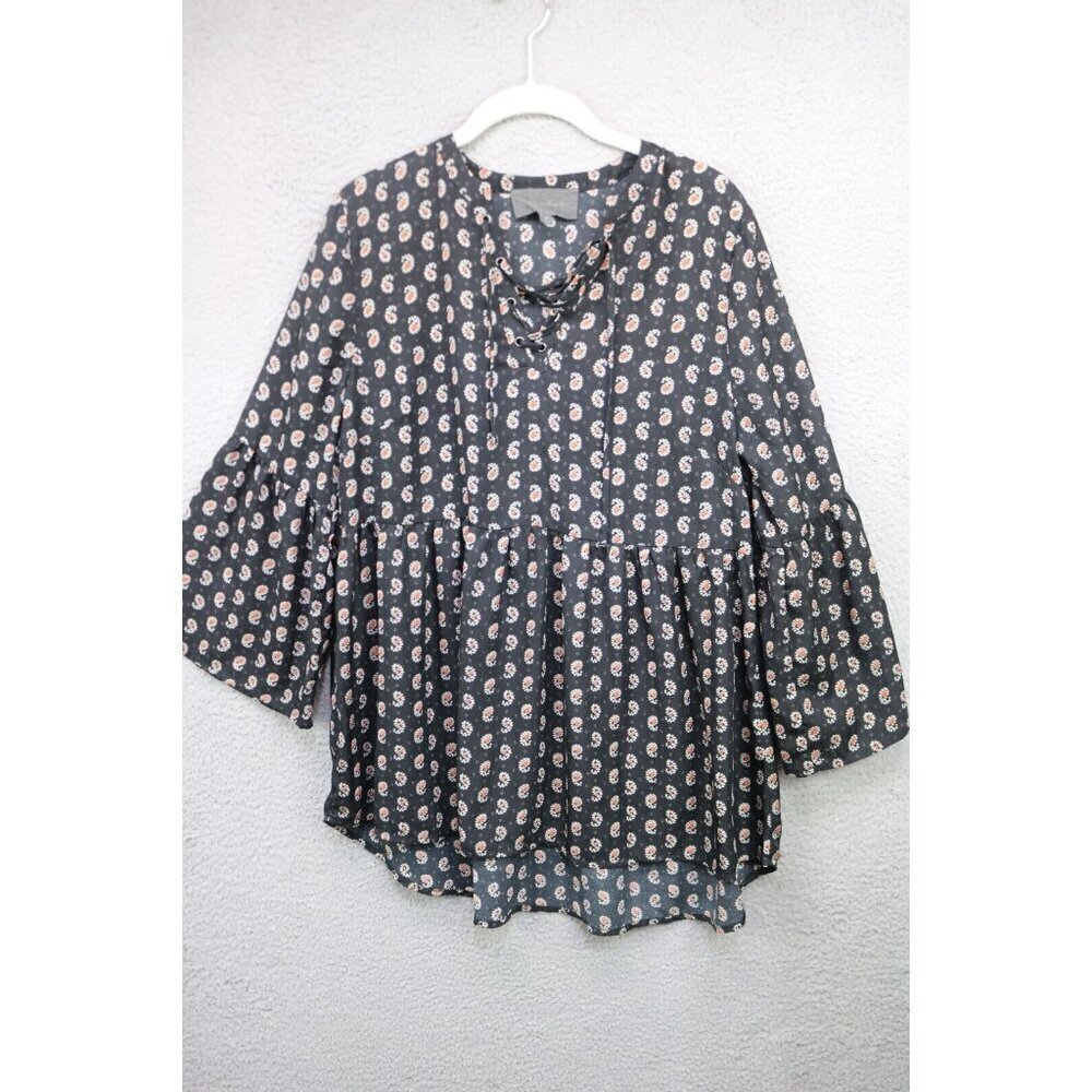 Sunday in Brooklyn 3/4 Bell Sleeve Dark Floral Tunic-Size Medium-Whimsigoth